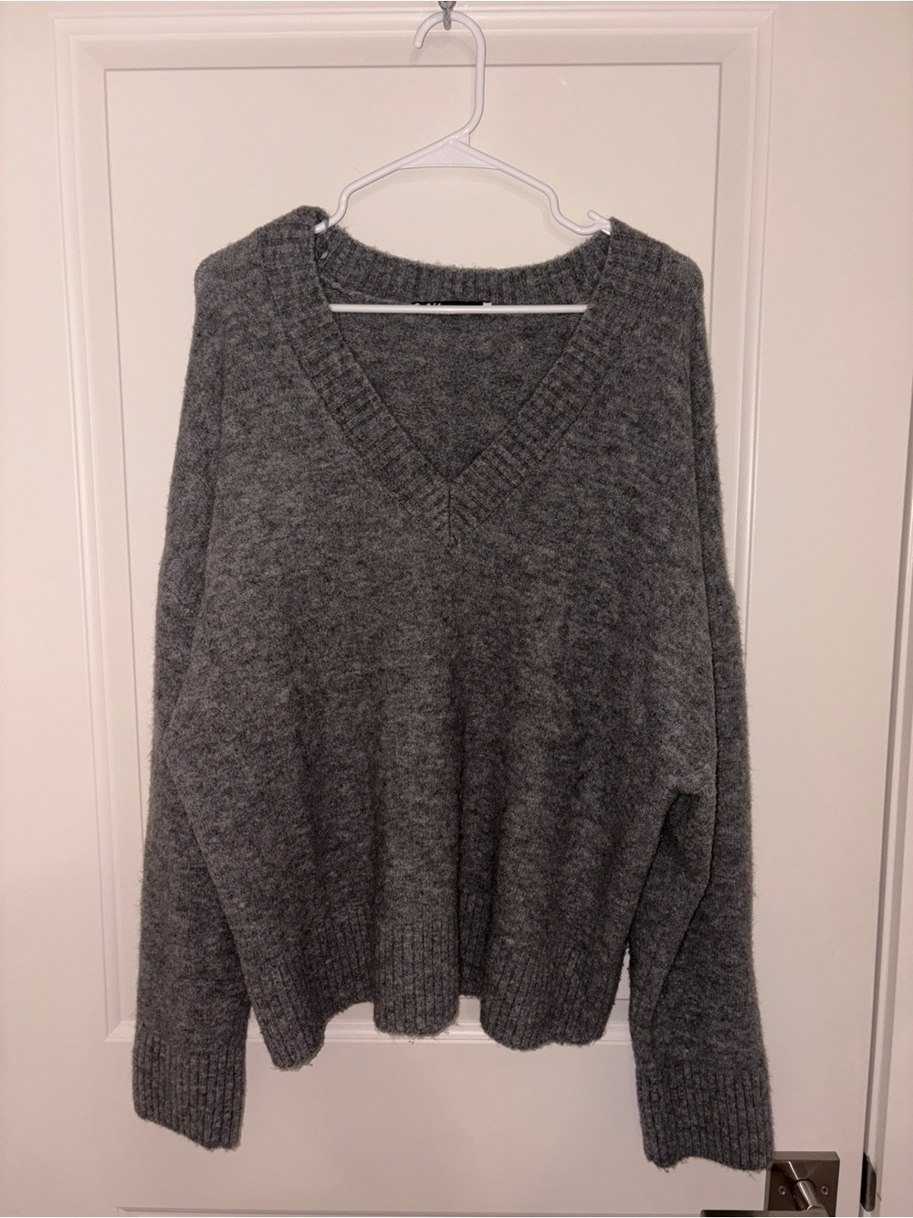 Zara Charcoal Gray V-Neck Sweater